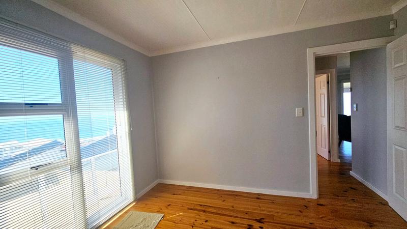 3 Bedroom Property for Sale in Dana Bay Western Cape